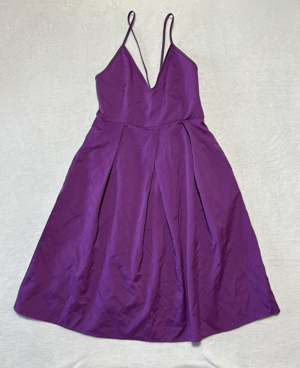 Elia Cher Dress Womens 8 Purple Fit and Flare Spaghetti Straps Pockets